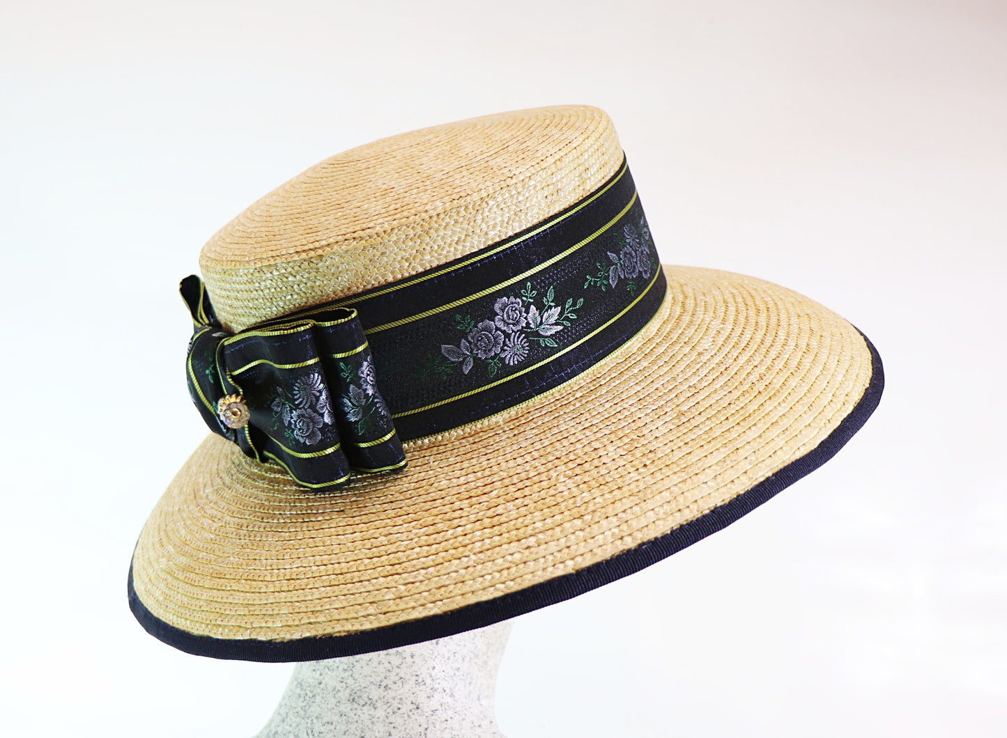 Braided straw hat natural with silk ribbon