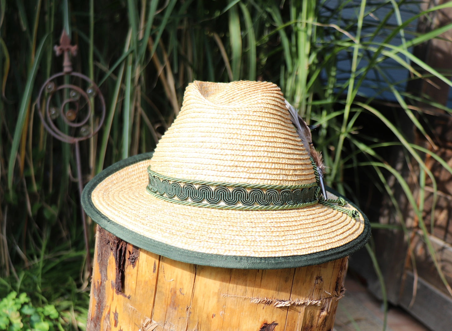 Dirndel hat Lechtaler natural with green