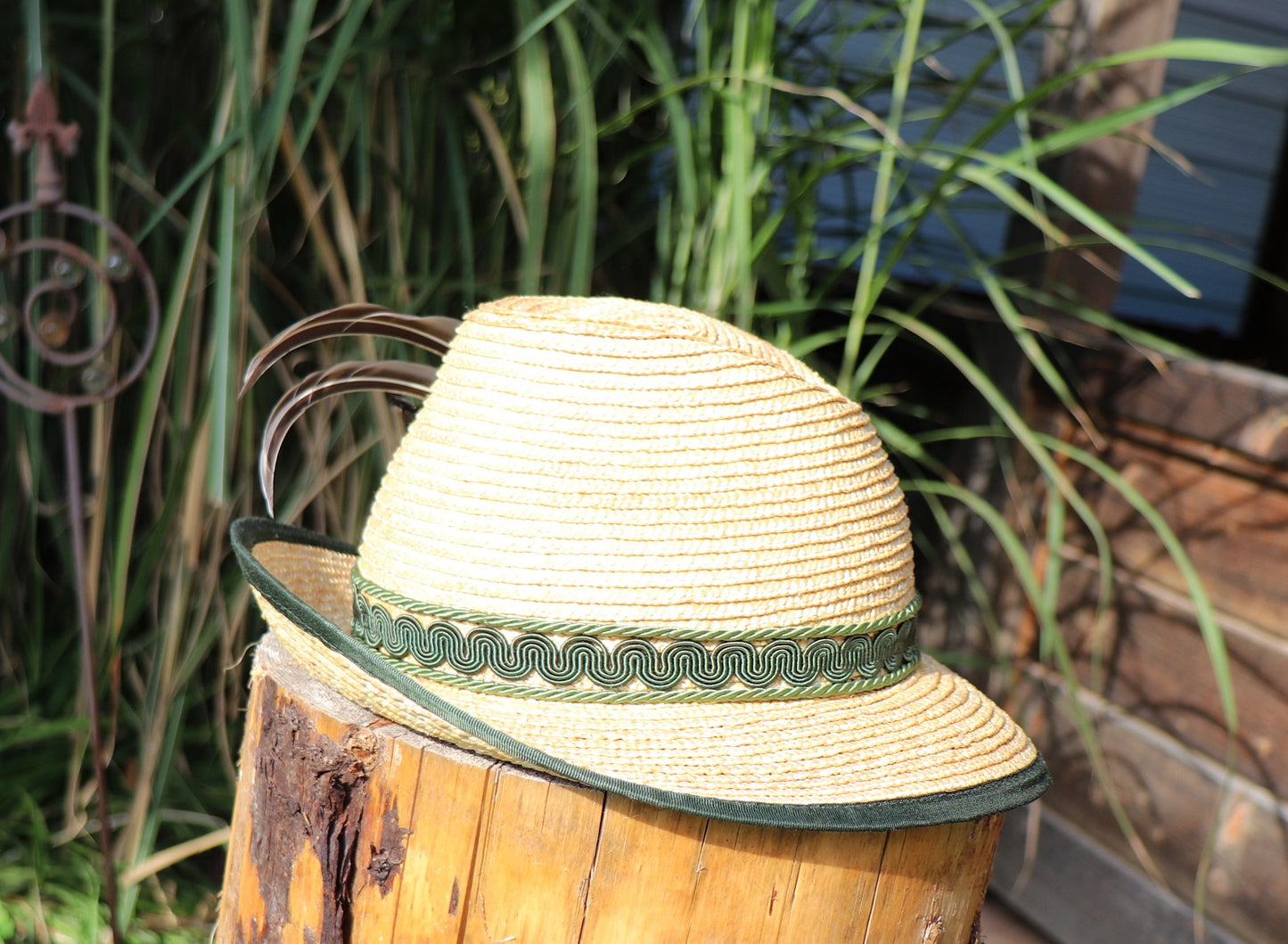 Dirndel hat Lechtaler natural with green