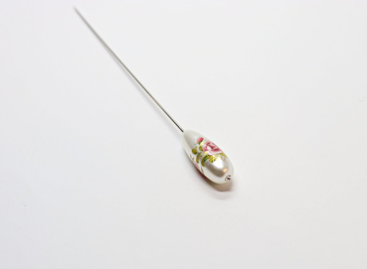 Hutnadel Tropfenperle mit Rosen