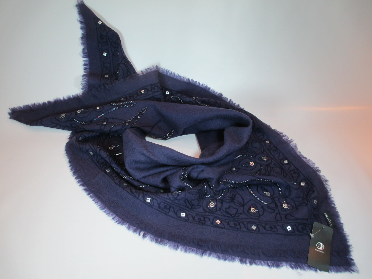 Wool cloth purple