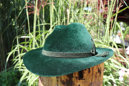 Traditional hat Werdenfelser - green velour