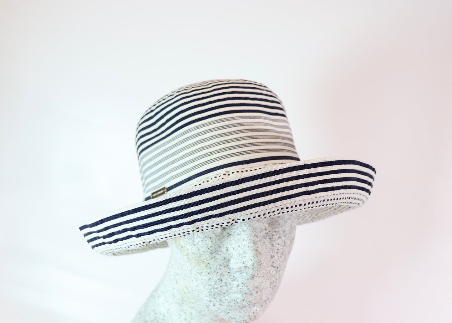 Magico - ribbon hat