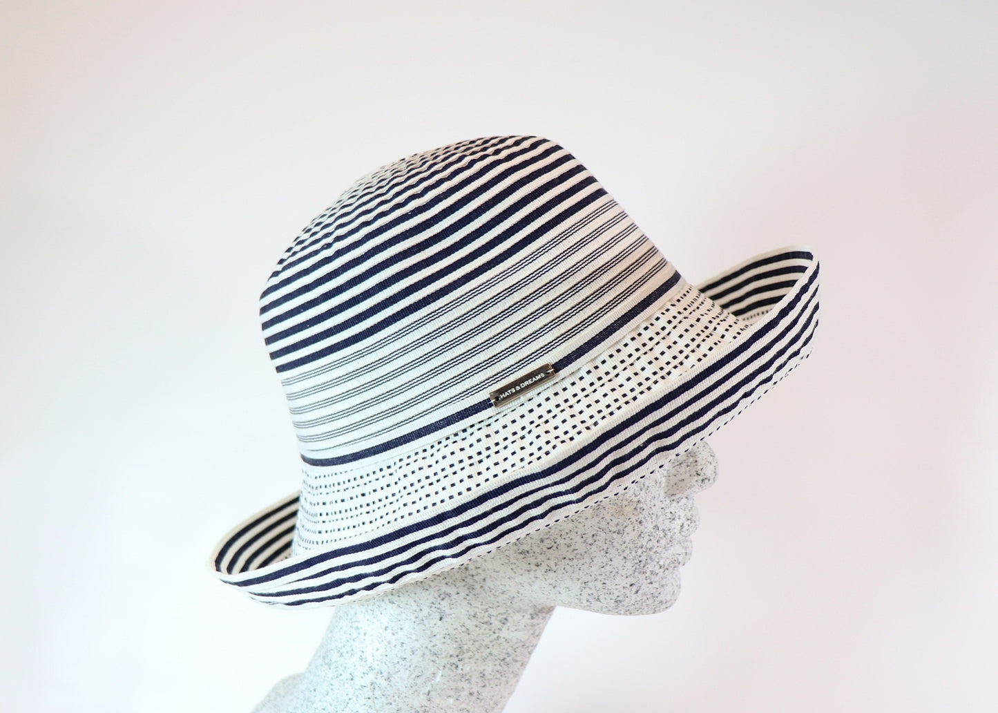 Magico - ribbon hat