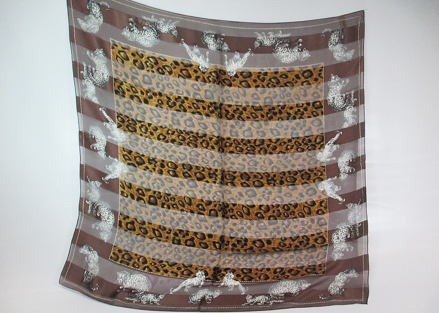 Silk scarf leopard