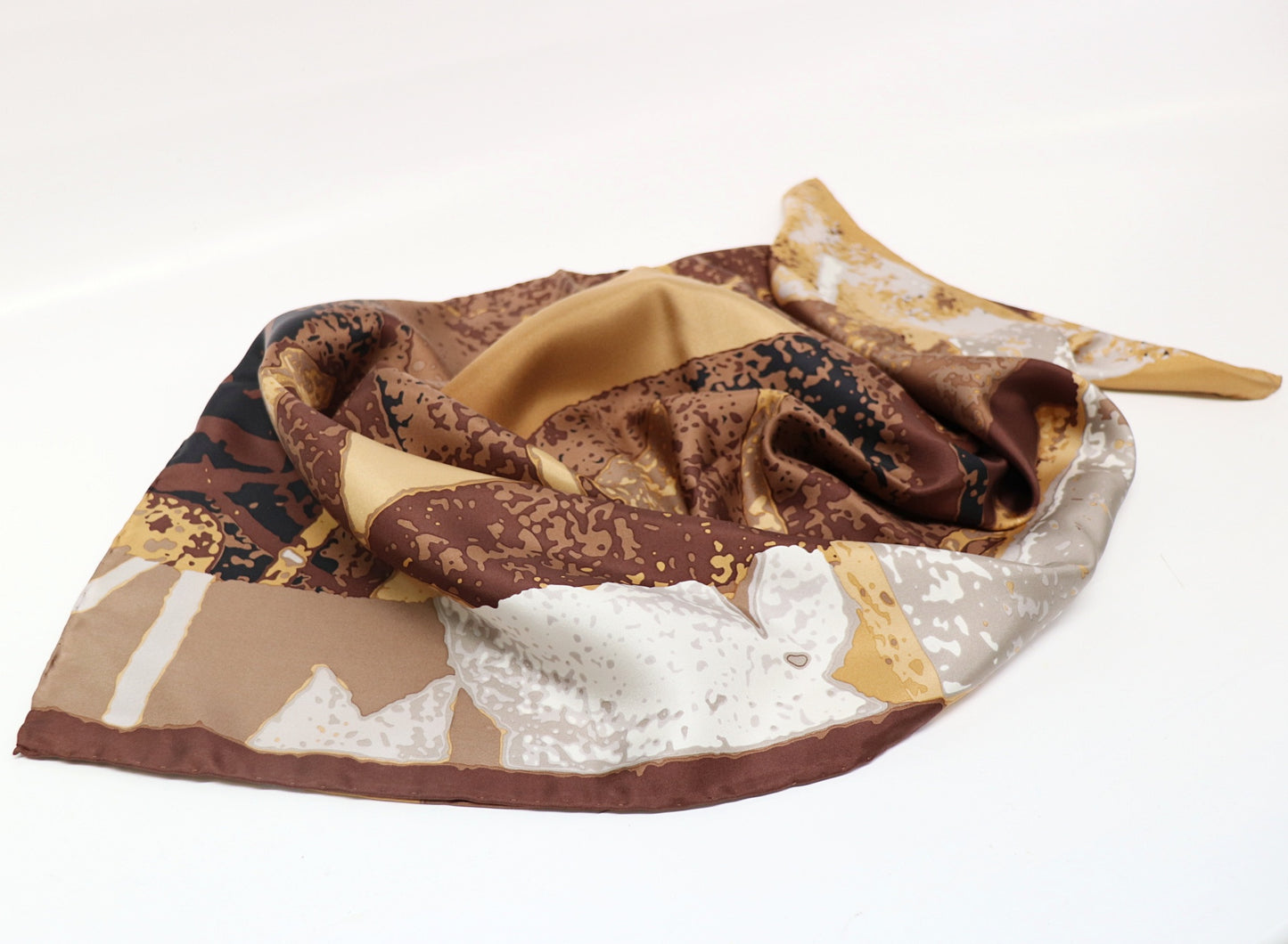 Silk scarf fashionable leaves
