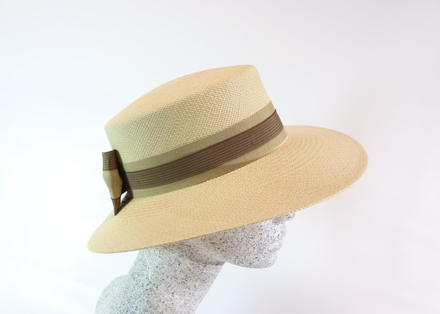 Panama transverse oval bell