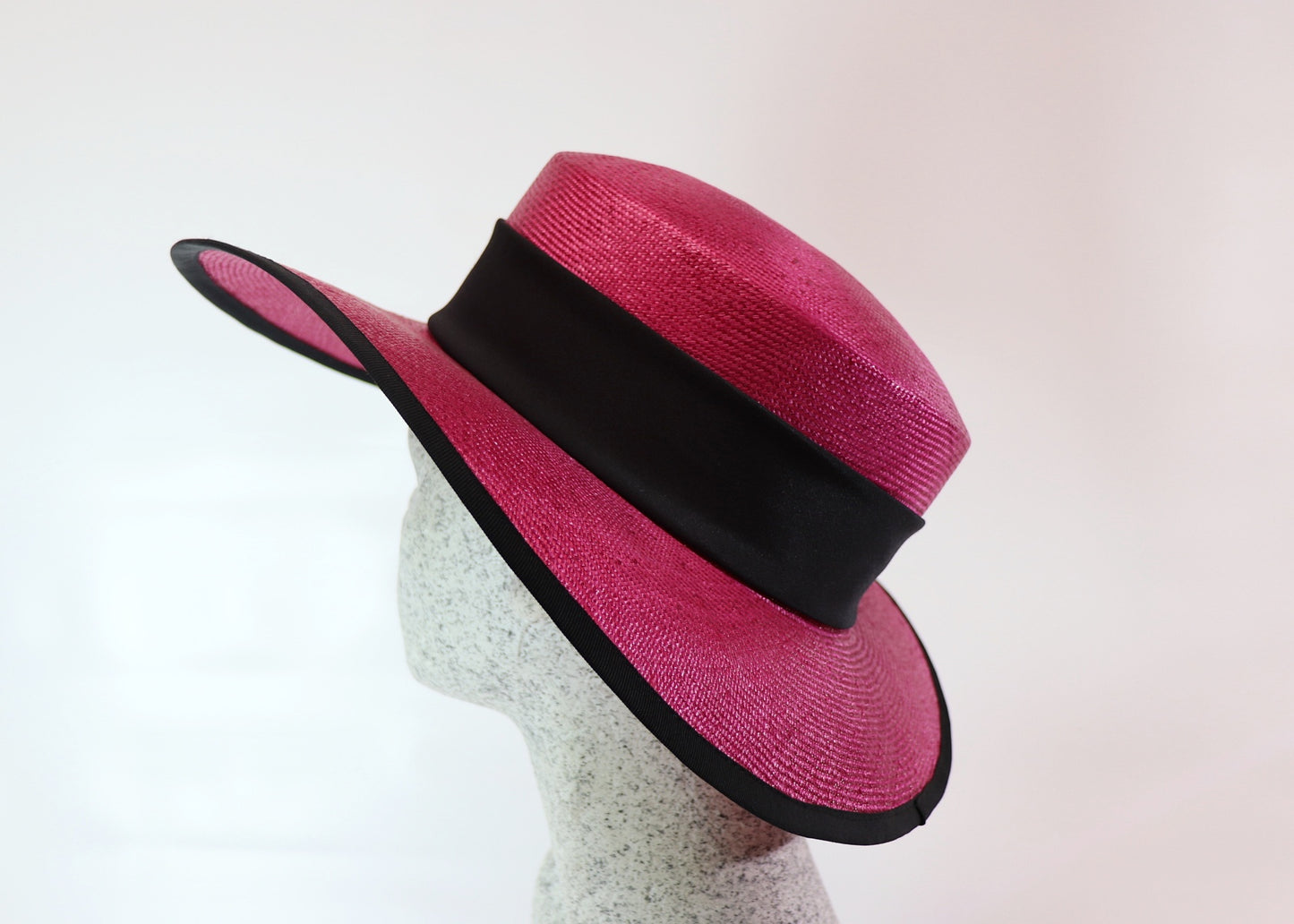 Straw hat pink with rose