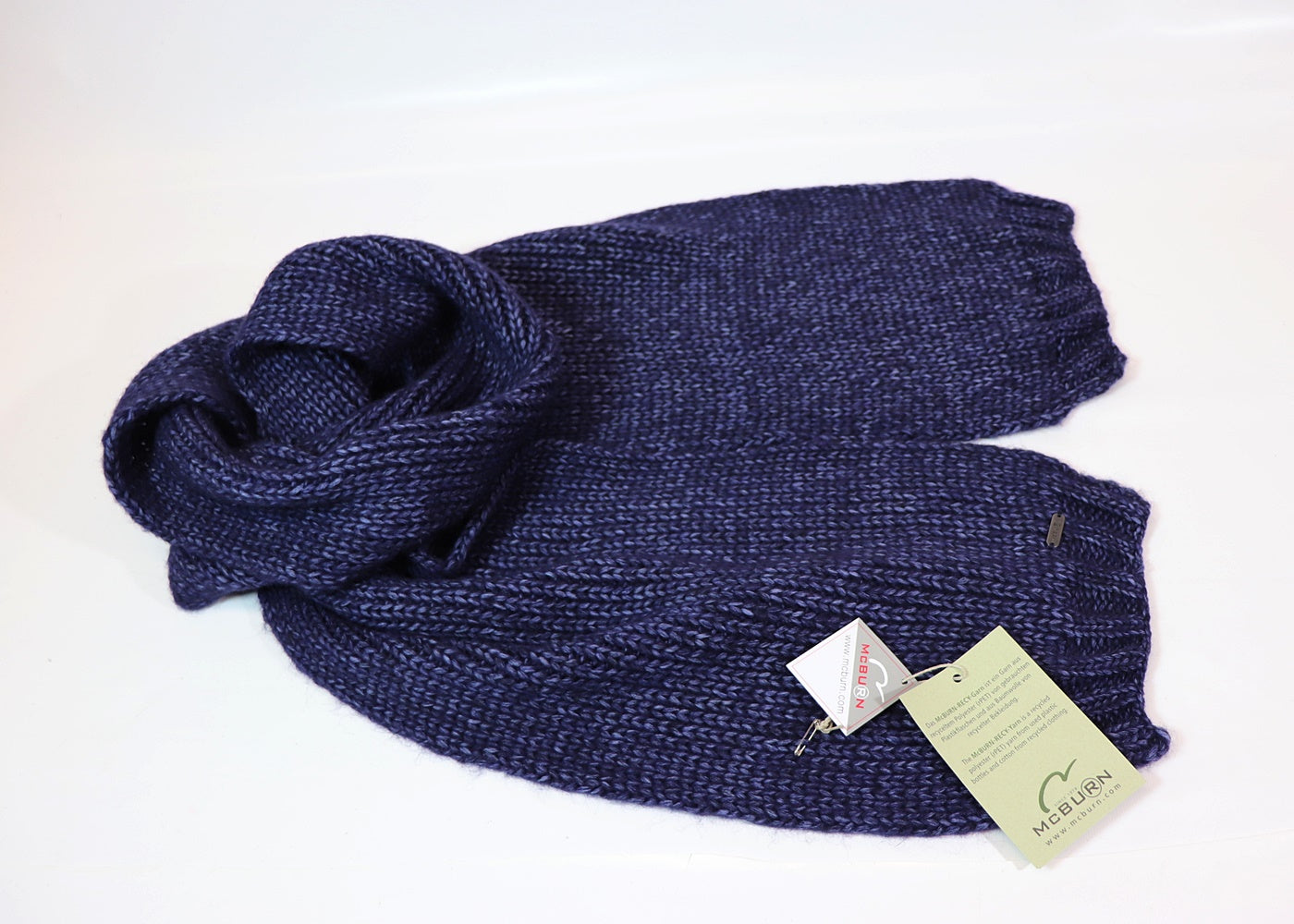 RECY scarf