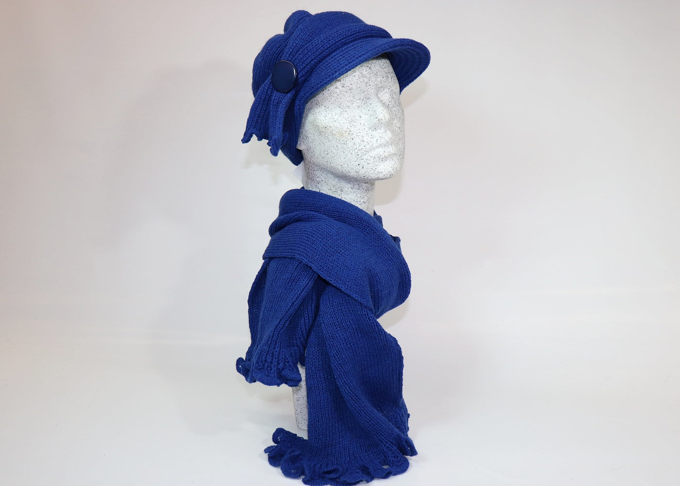 Knitted cap set