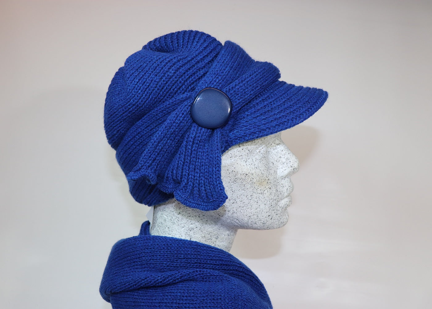 Knitted cap set