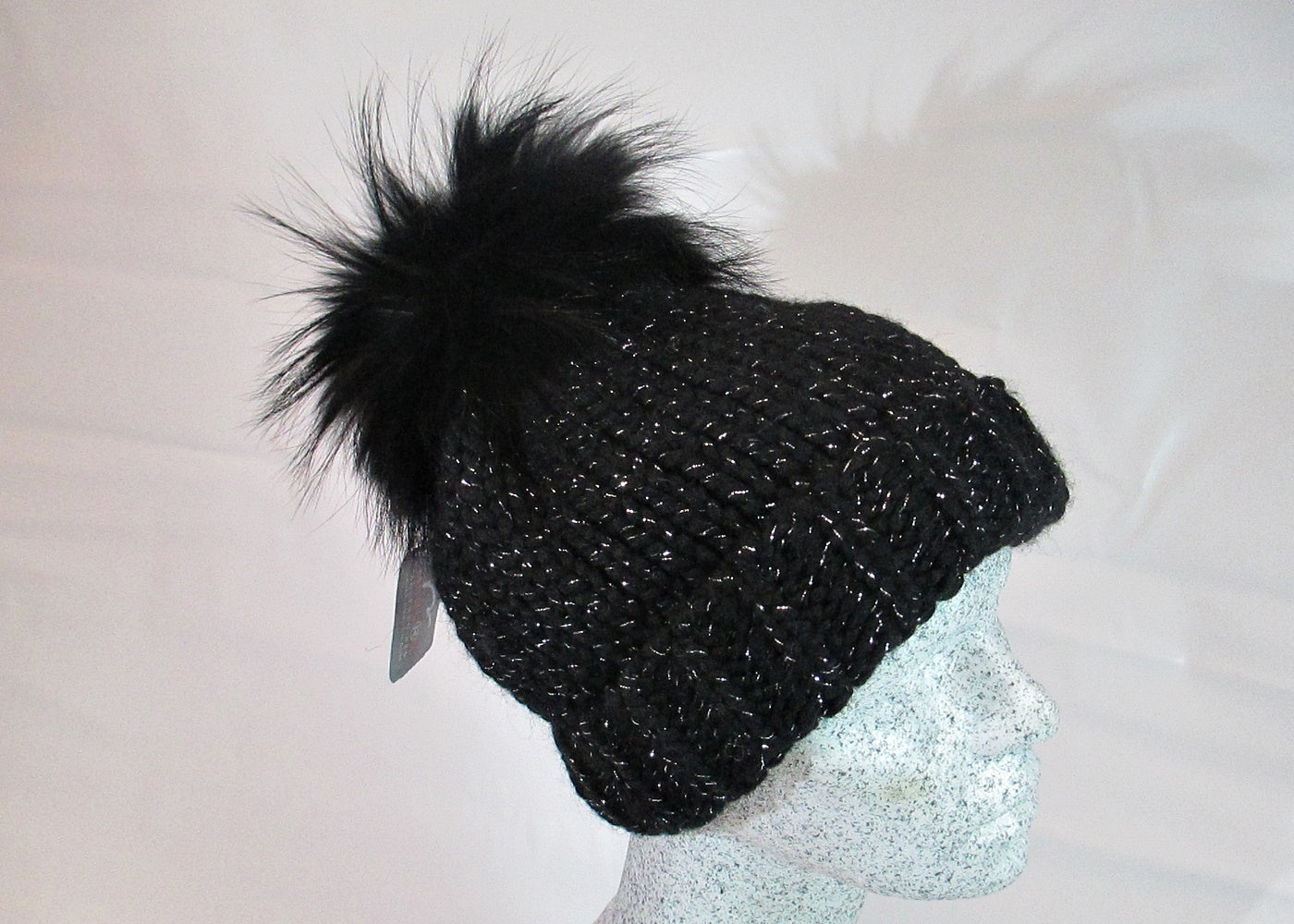 Lurex hat with Finnracoon bobble