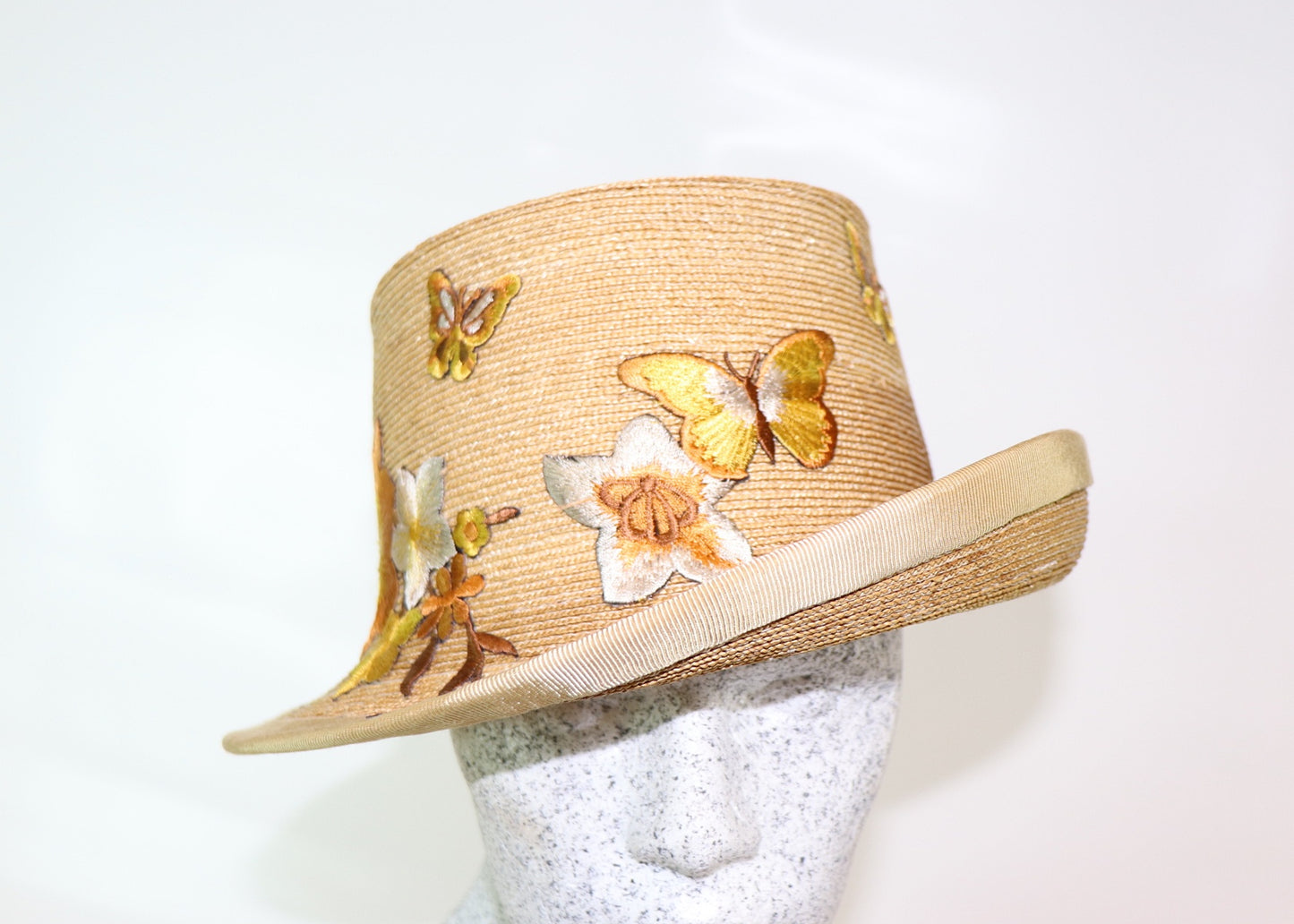 Braided straw hat natural with flowers and butterflies