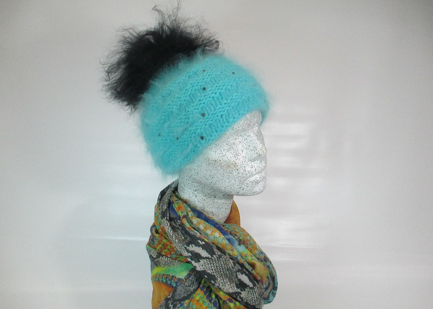 Angora hat turquoise