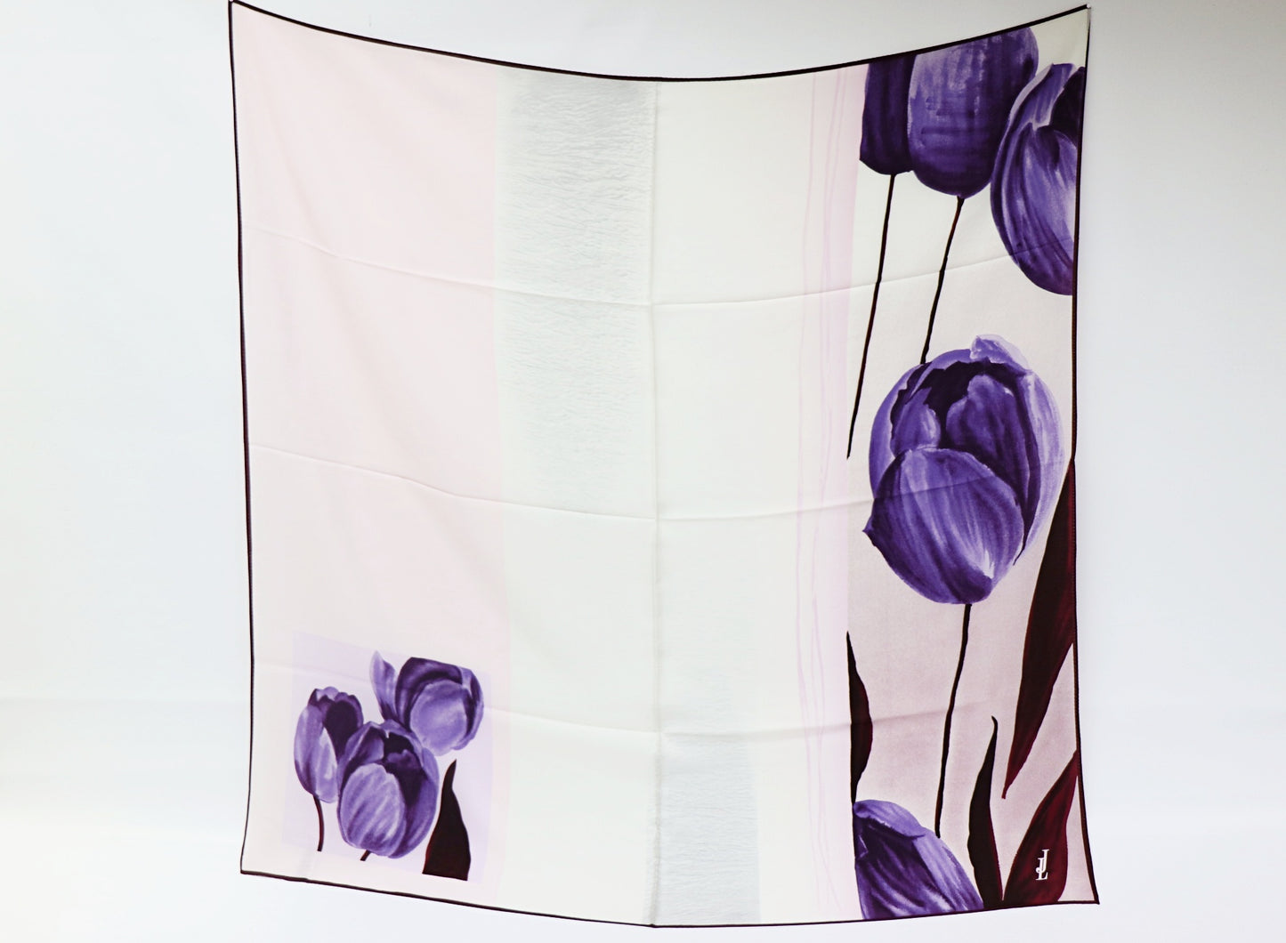 Silk scarf tulip
