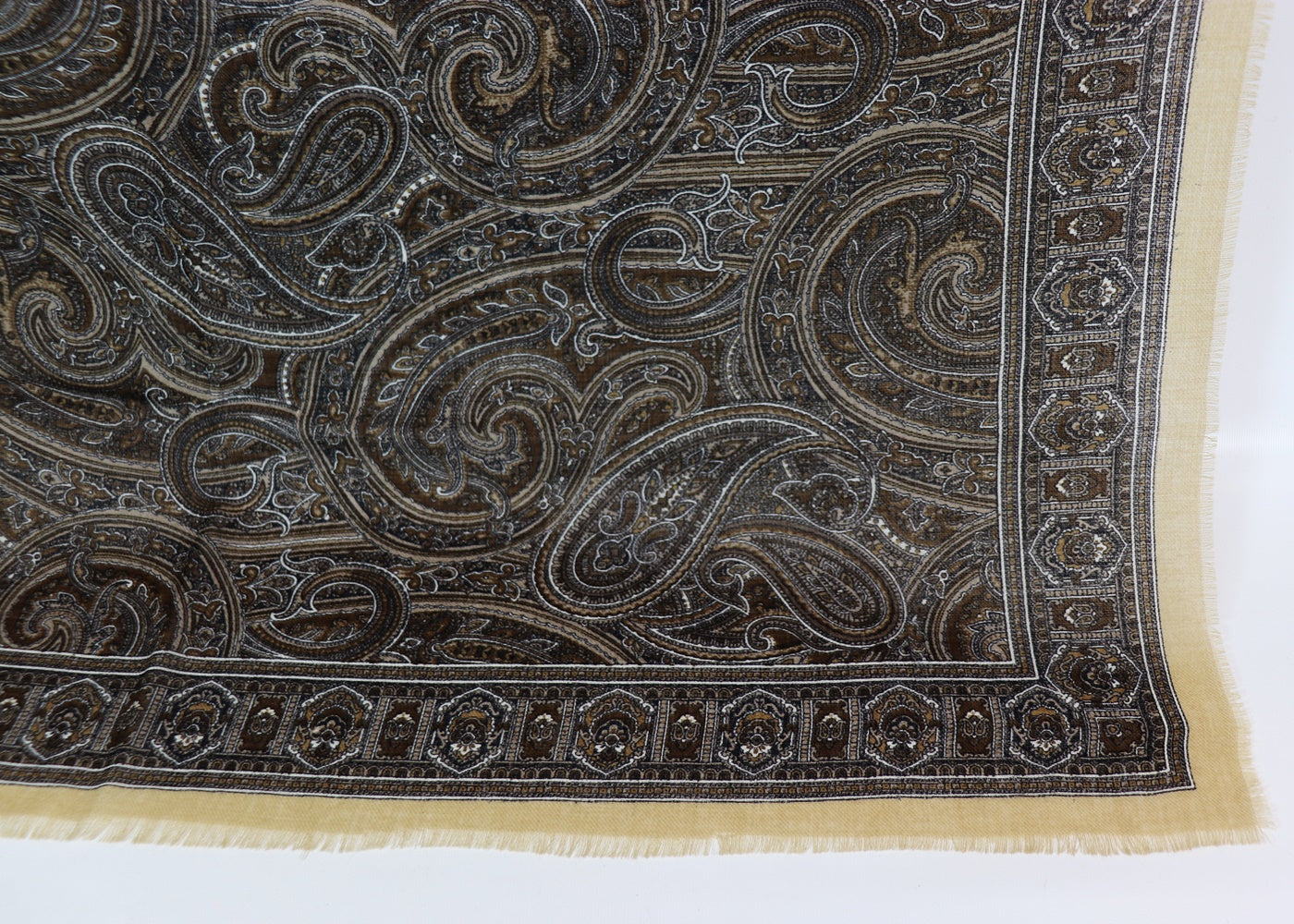 Wool scarf Paisley beige - brown