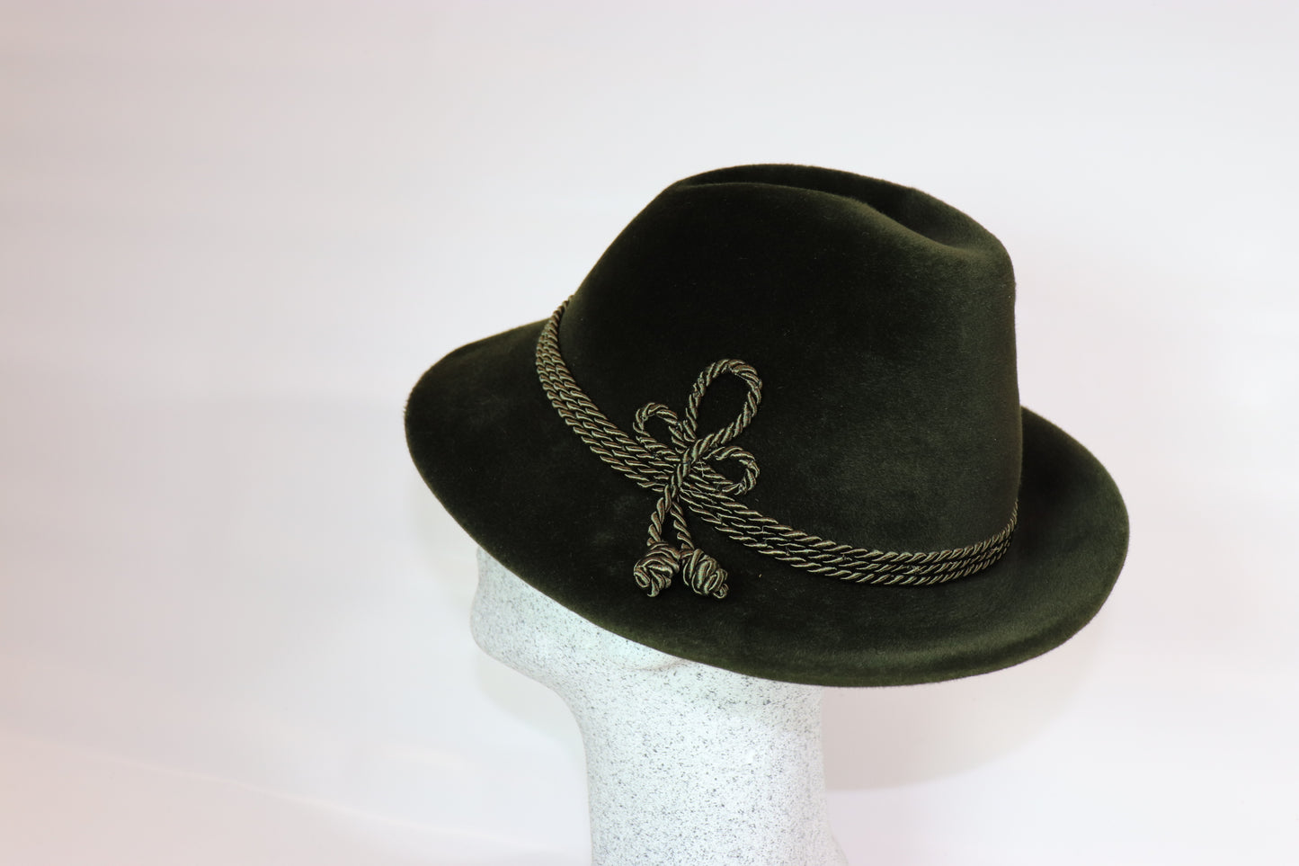 Lechtal olive velour