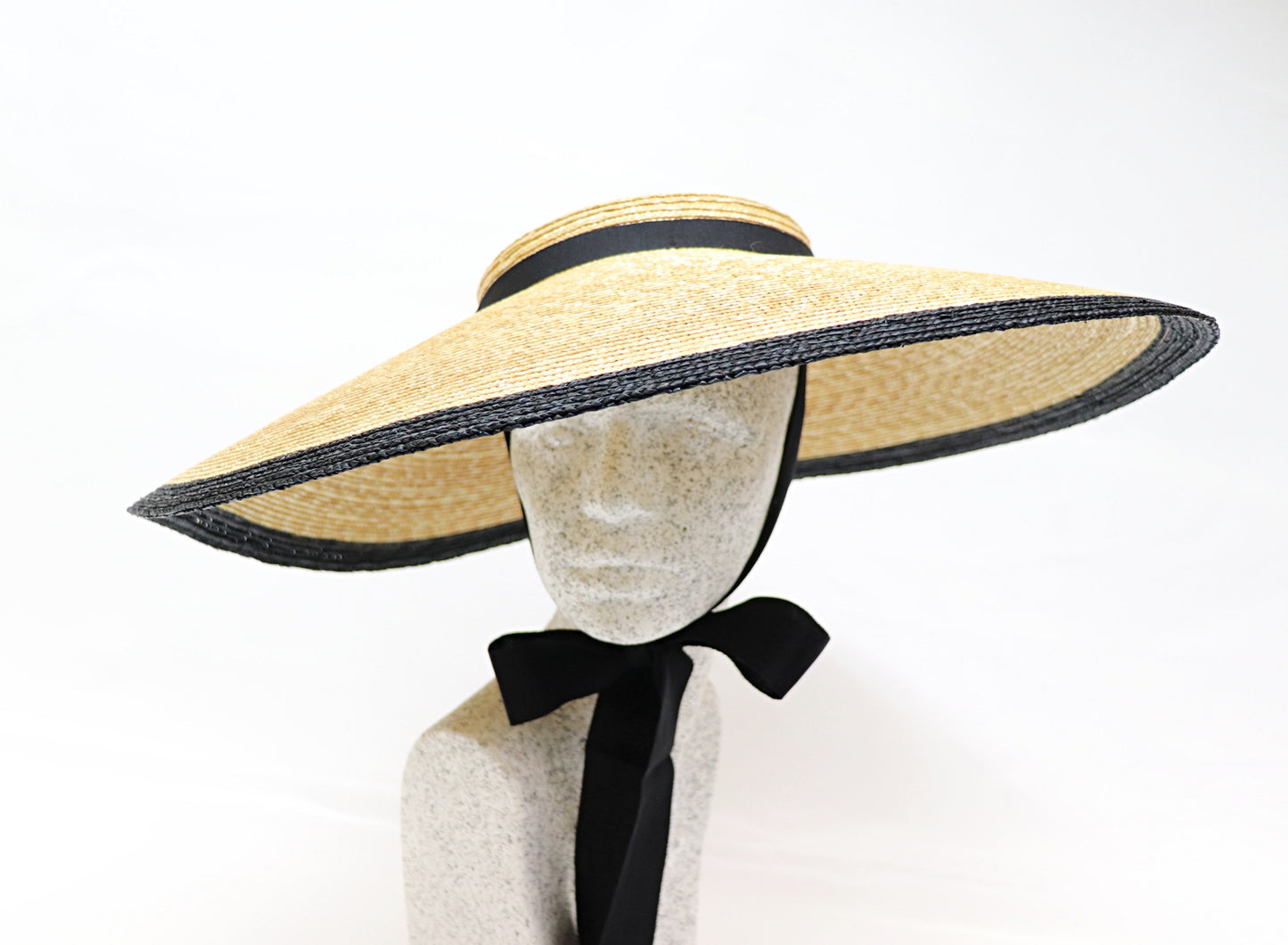 Audrey - großer Bortenstrohhut
