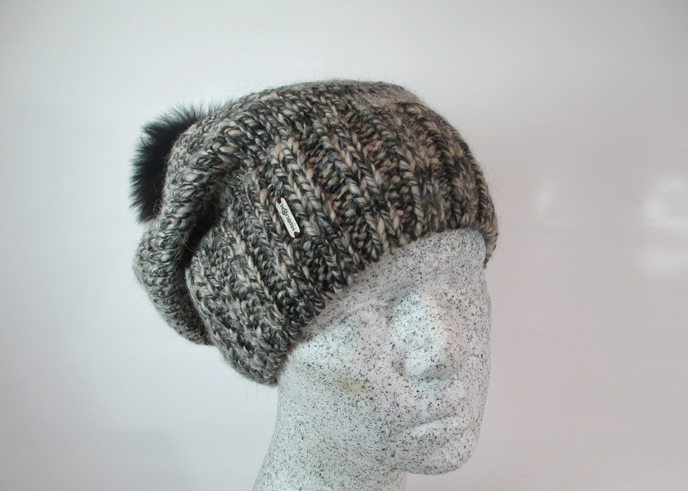 Grinta Slouch mit Fuchsbommel - Hutmanufaktur Hanni-Modelle