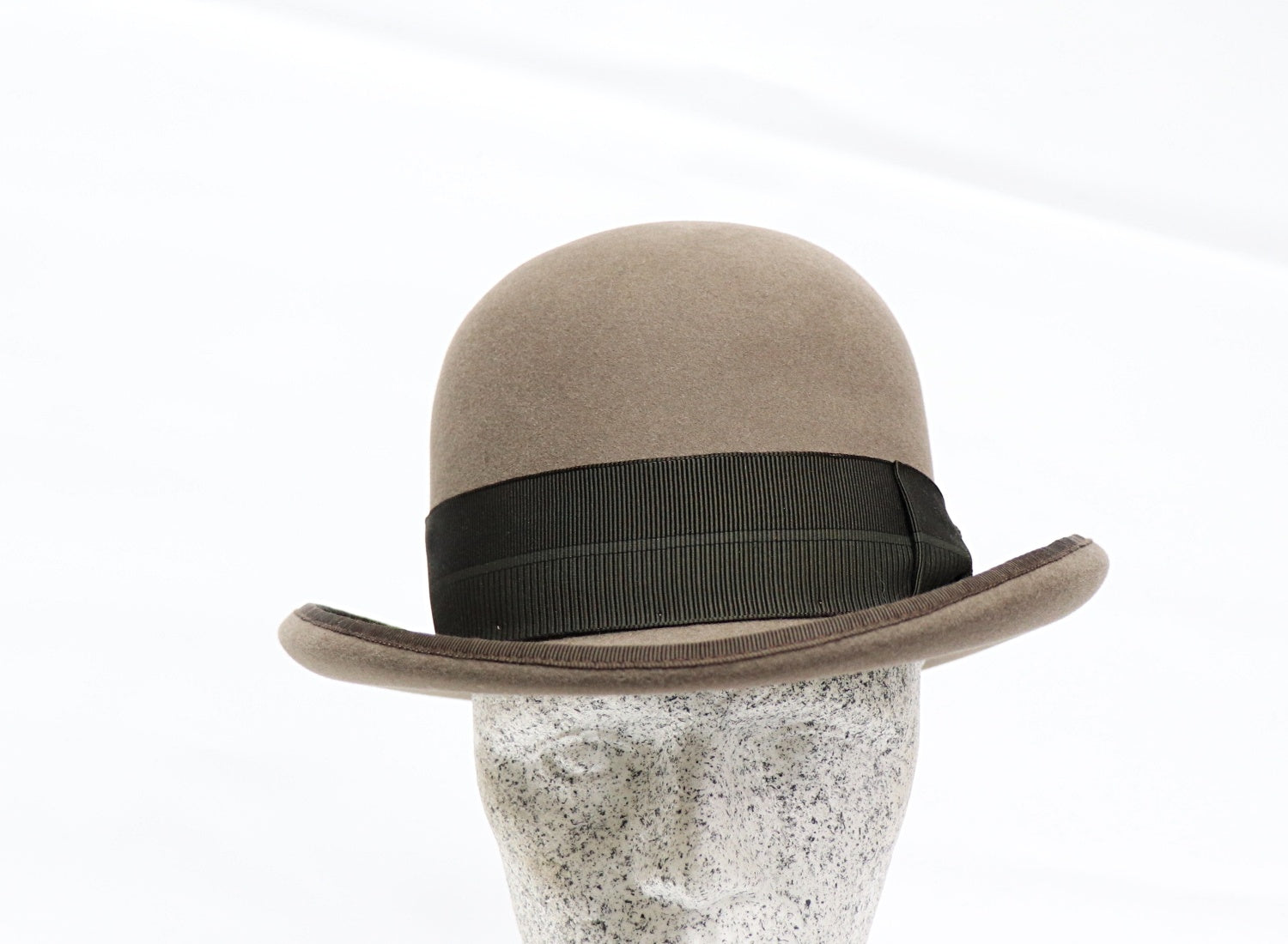 Damenmelone taupe - Hutmanufaktur Hanni-Modelle