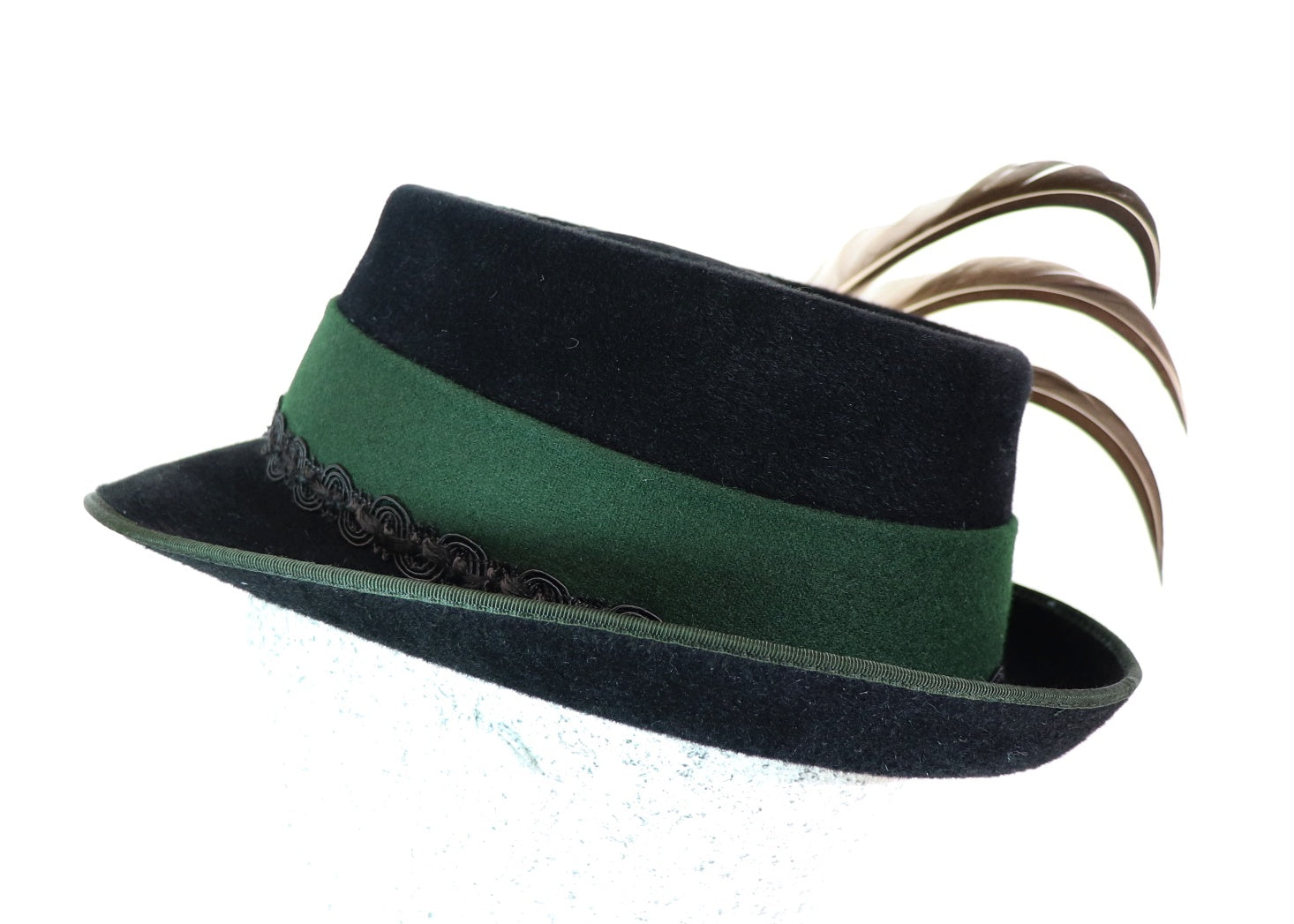 Trachtenhut - Dirndelhut schwarz Velour - Hutmanufaktur Hanni-Modelle