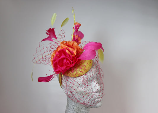 Fascinator - Pillbox auf Haarreif mit Schleier - Hutmanufaktur Hanni-Modelle
