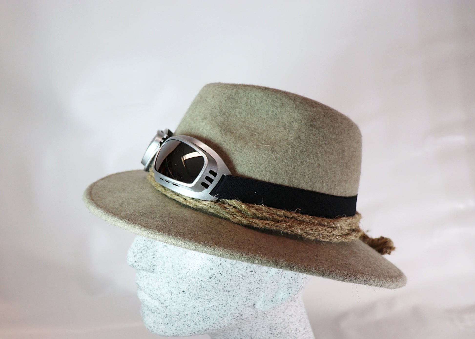 Gletscherhut beige - Hutmanufaktur Hanni-Modelle