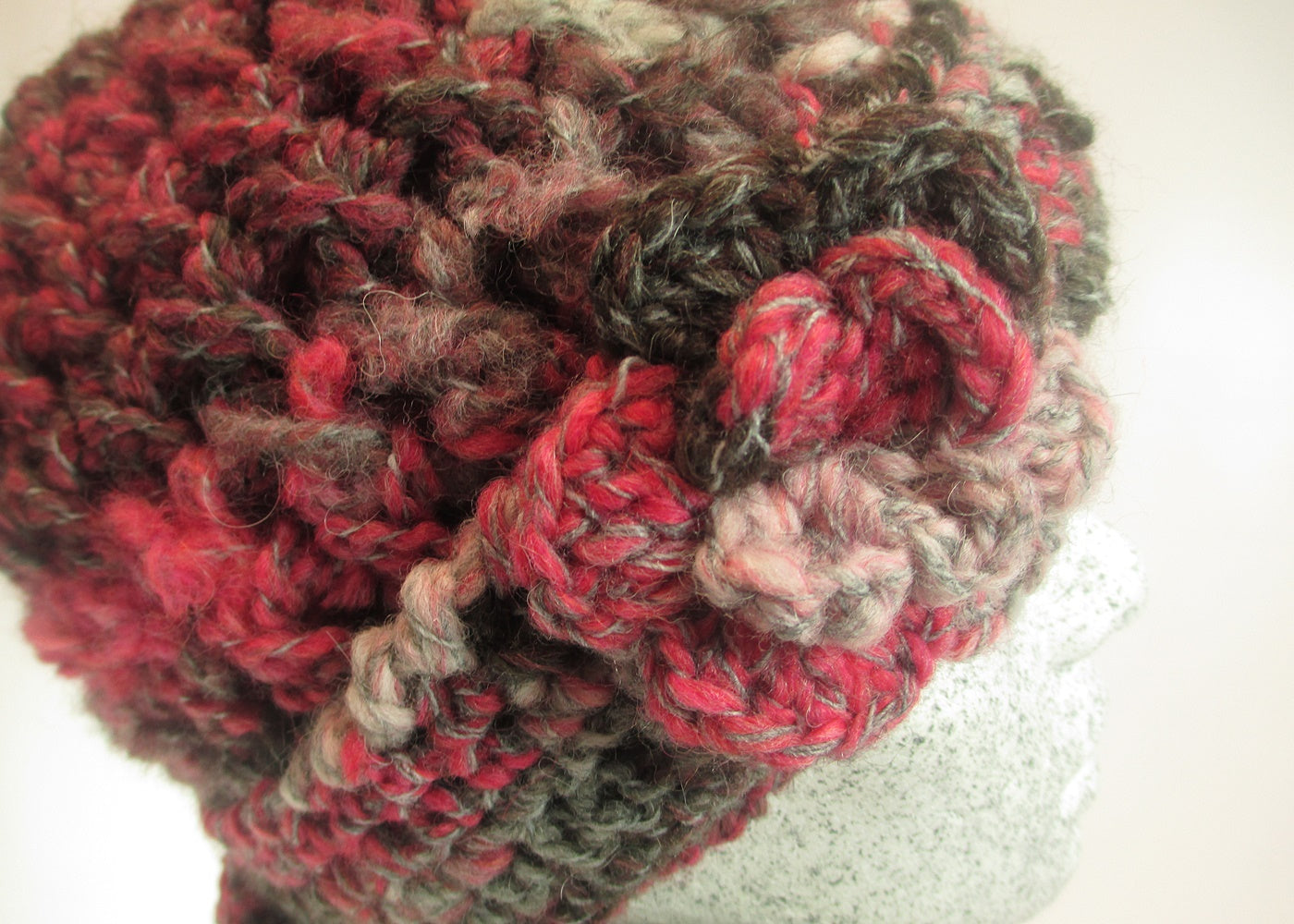 Strickgarnitur - modische Mütze mit Schal - Hutmanufaktur Hanni-Modelle