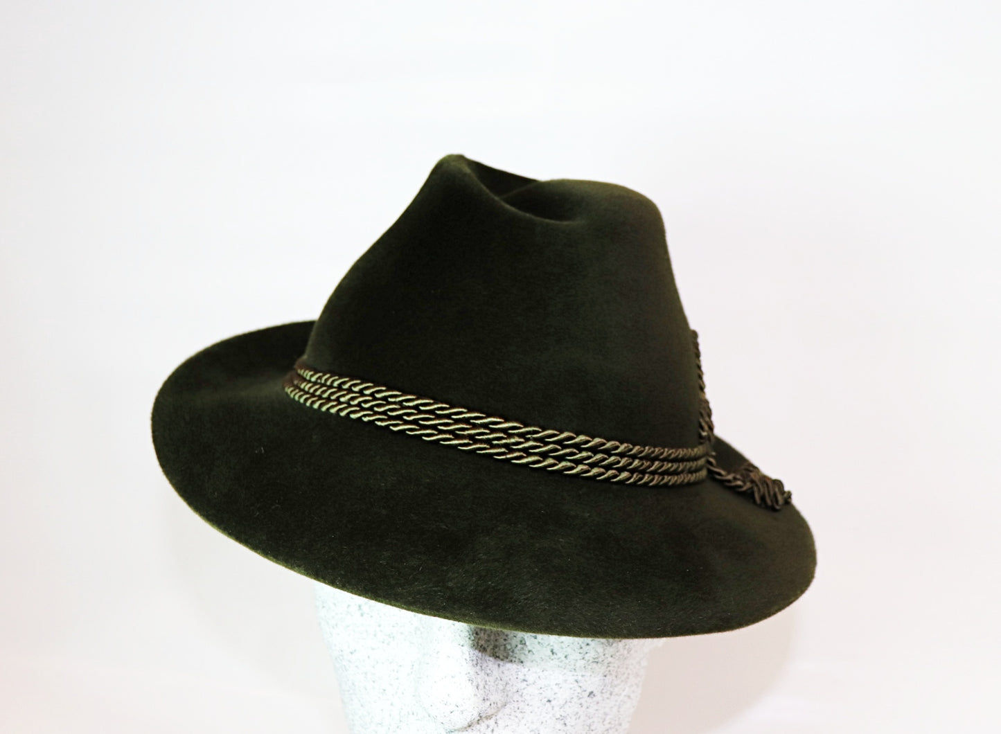Lechtal olive velour