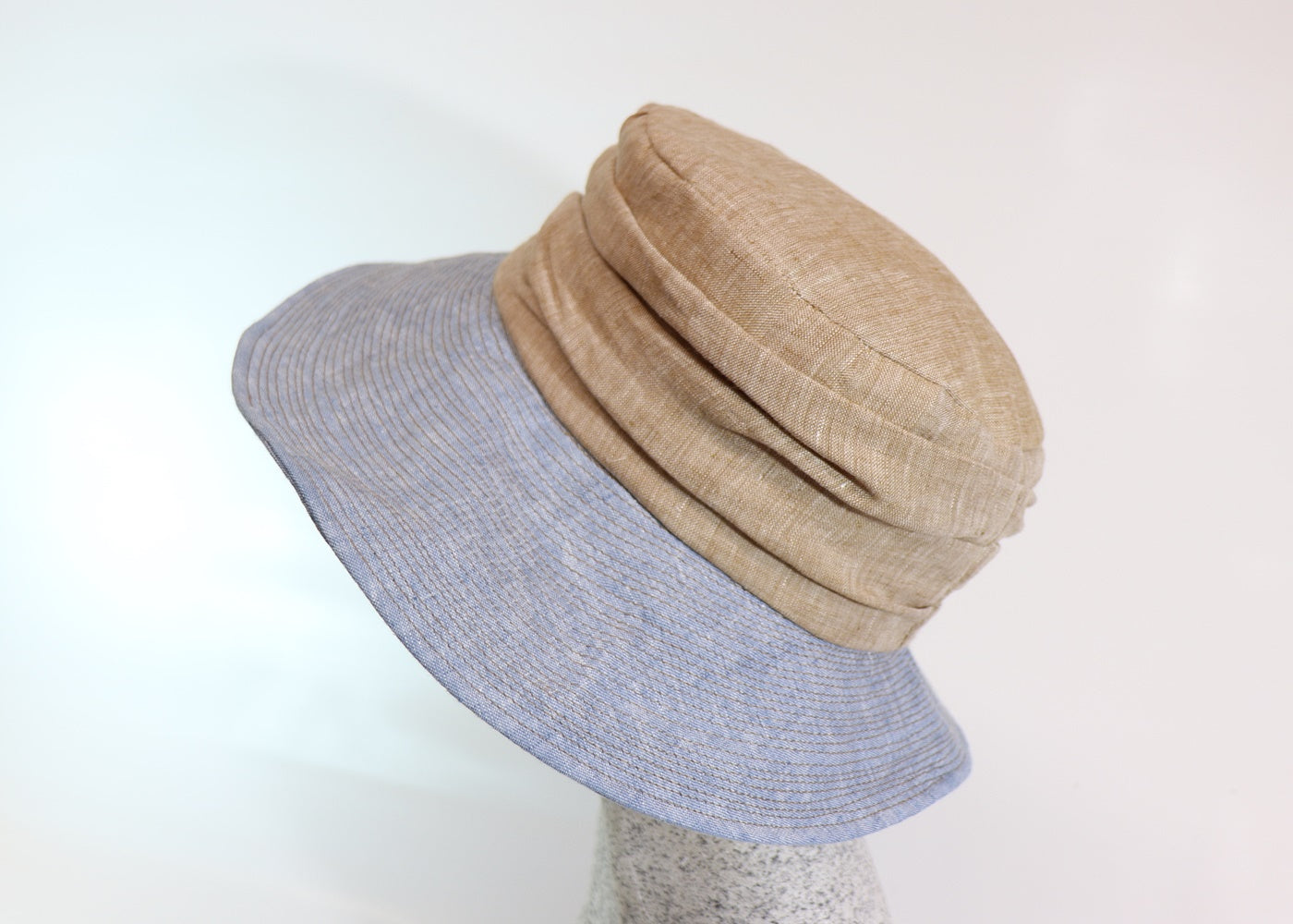 Linen hat crinkled look