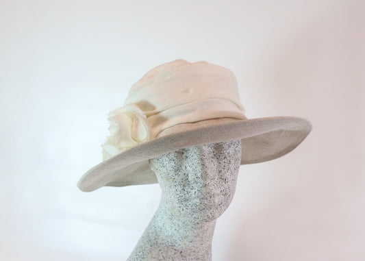 Linen hat crinkled look
