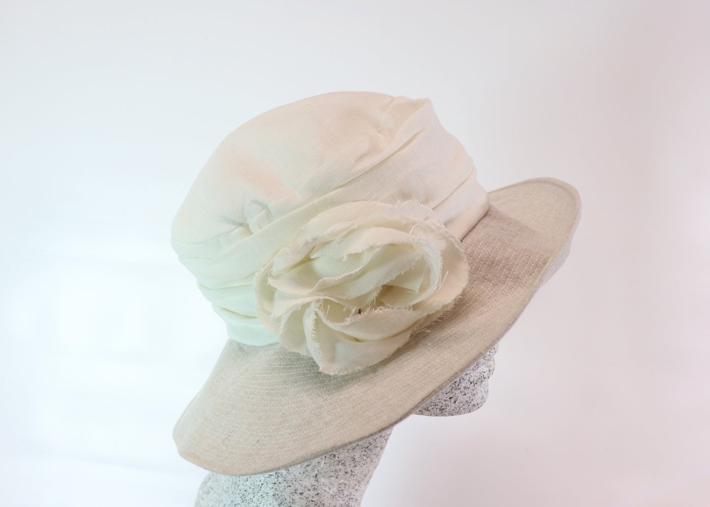 Linen hat crinkled look