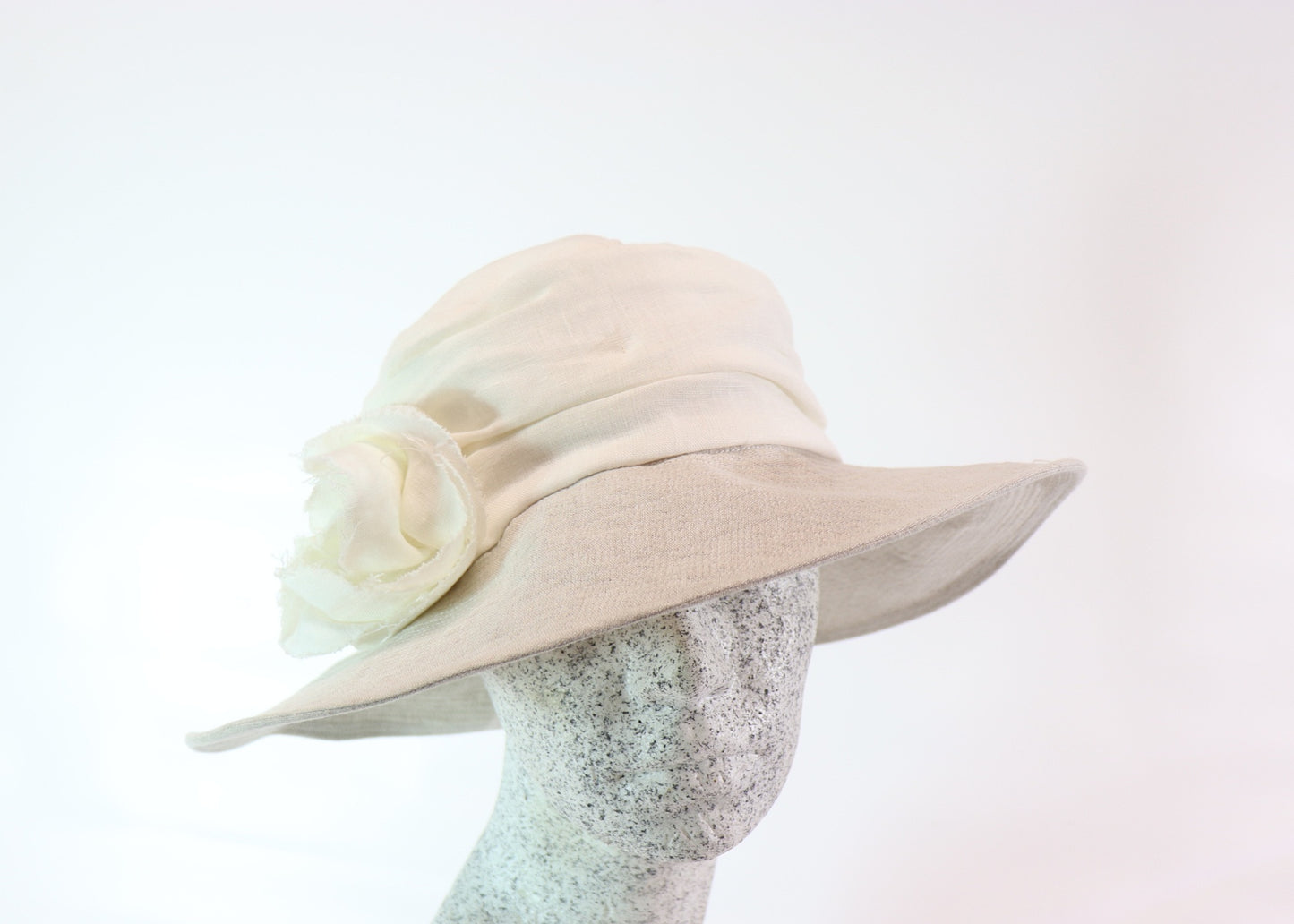 Linen hat crinkled look