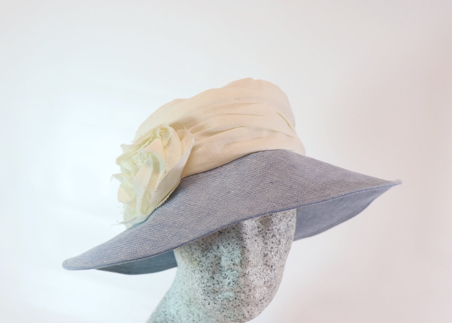 Linen hat crinkled look