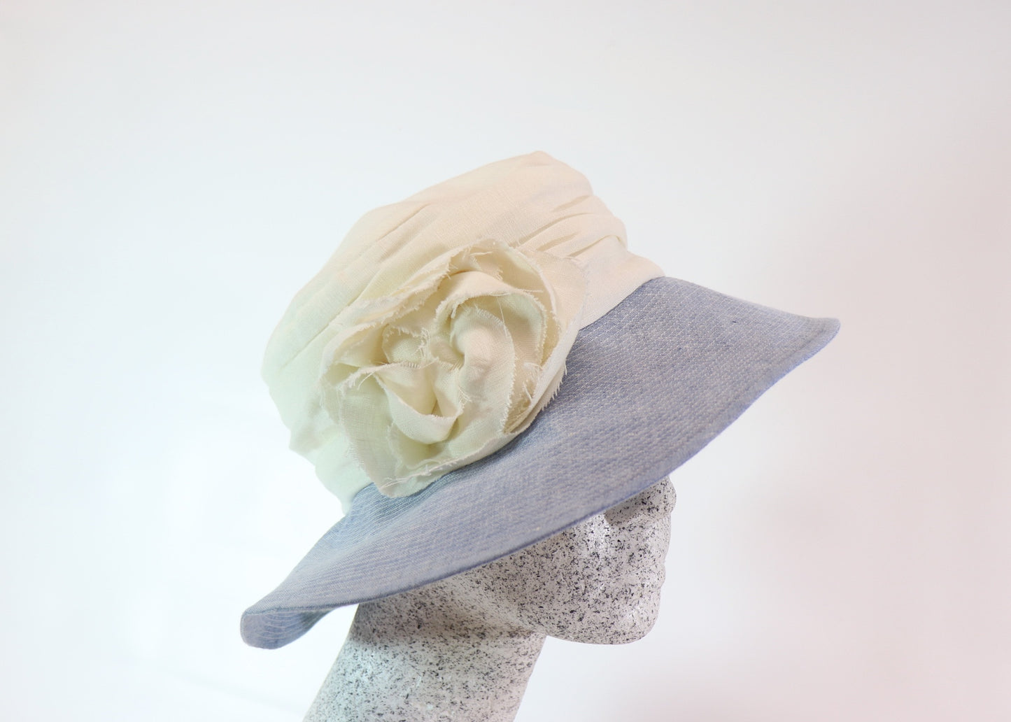 Linen hat crinkled look