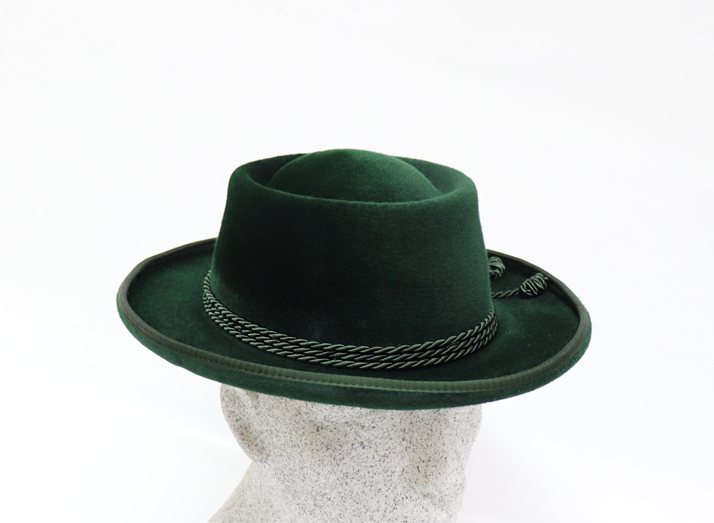 Miesbacher Bursch - green velor