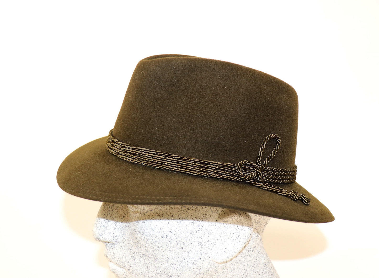Traditional hat antelope