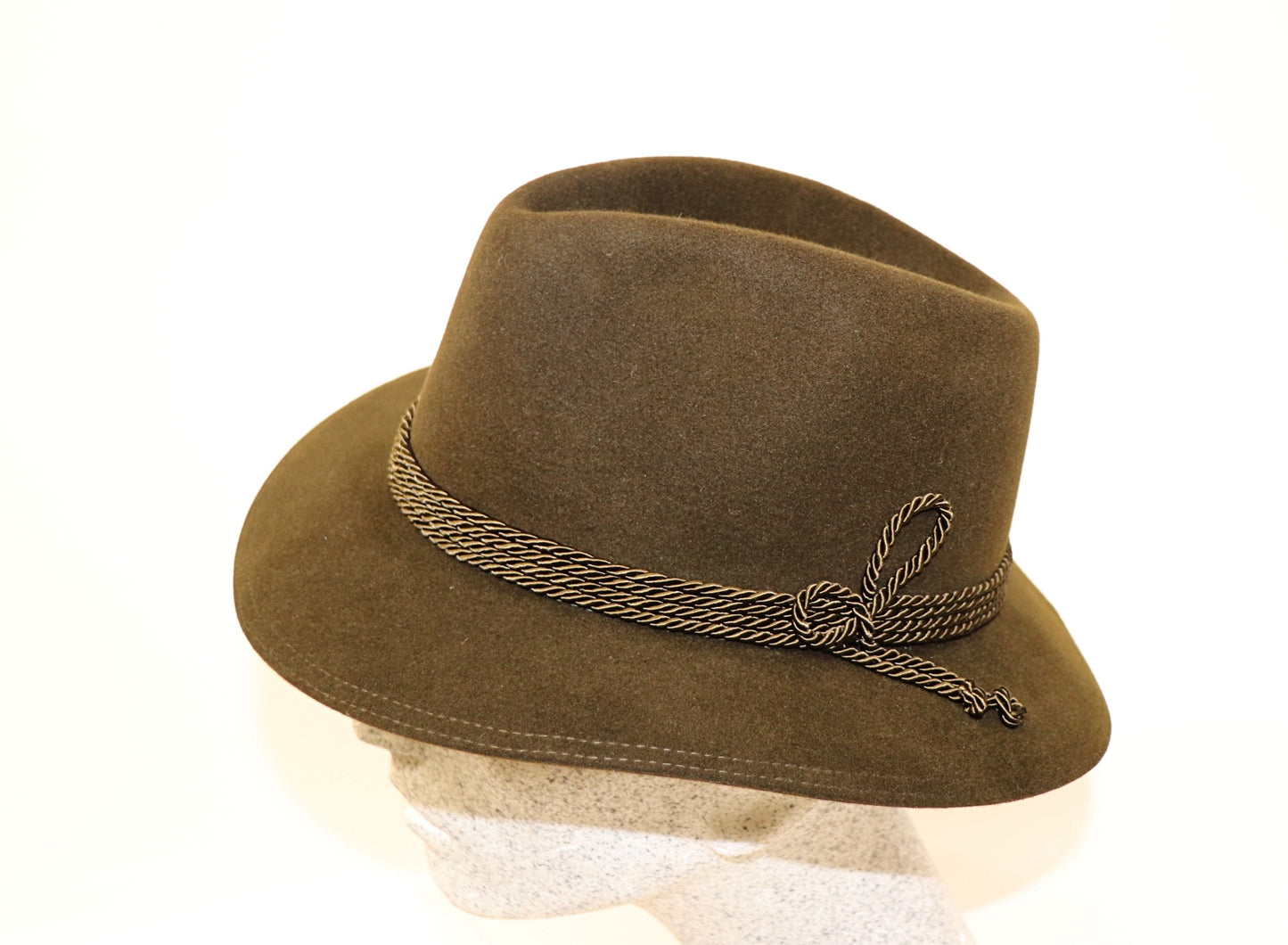 Traditional hat antelope