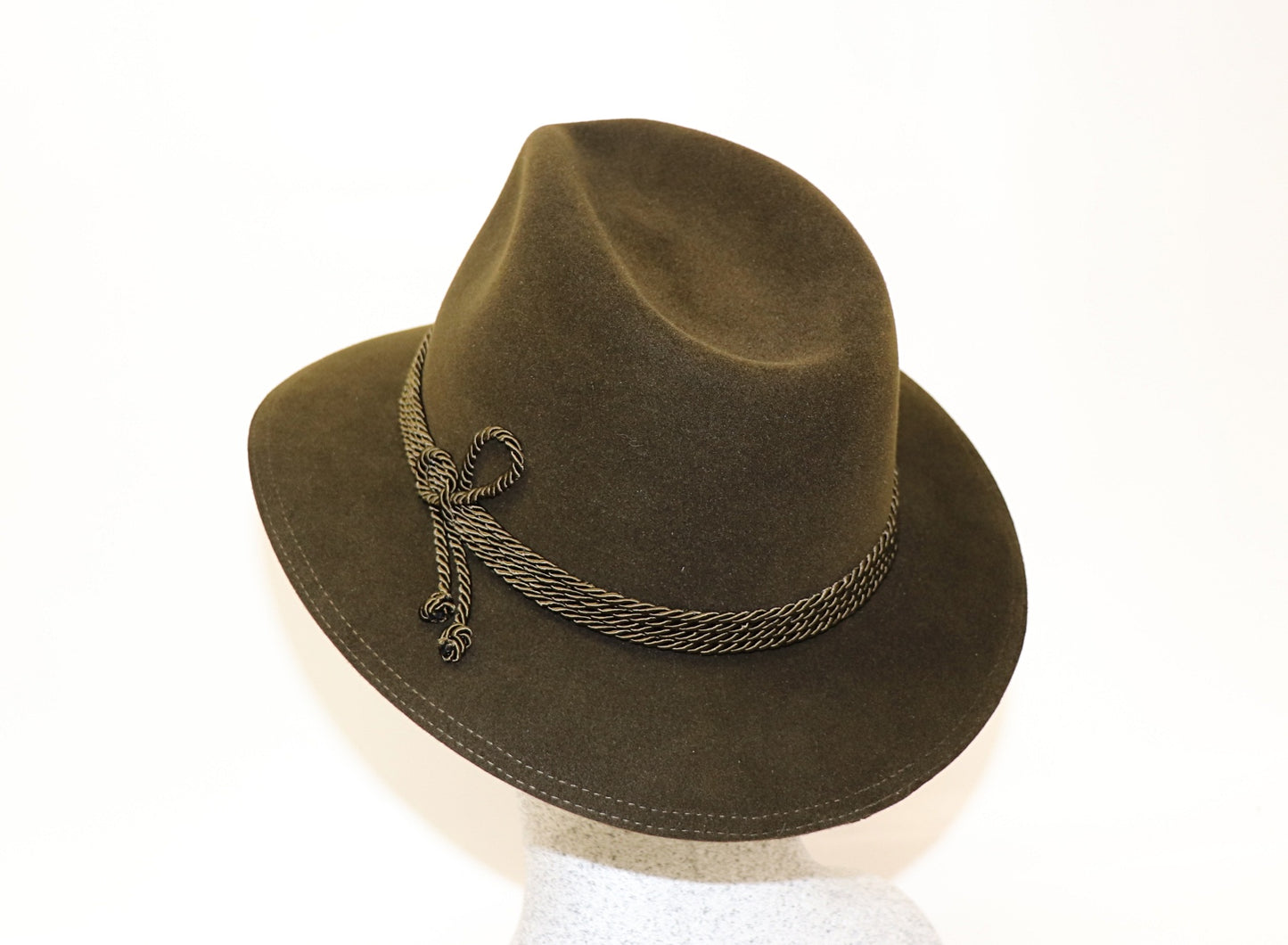 Traditional hat antelope