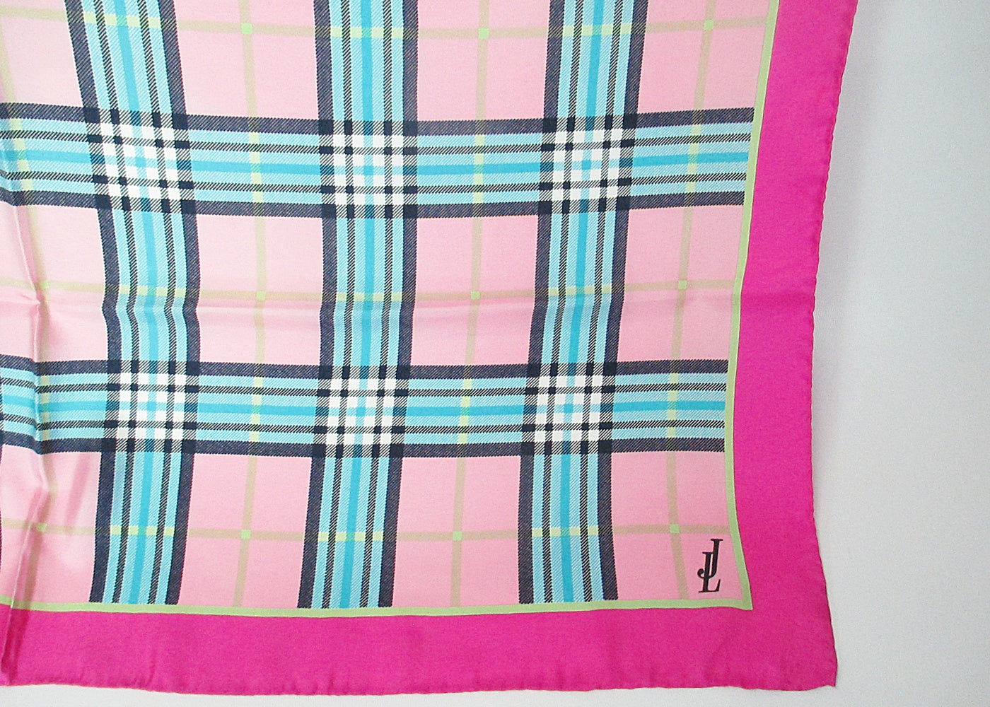 Seidentuch Karo mit pink Rand - Hutmanufaktur Hanni-Modelle