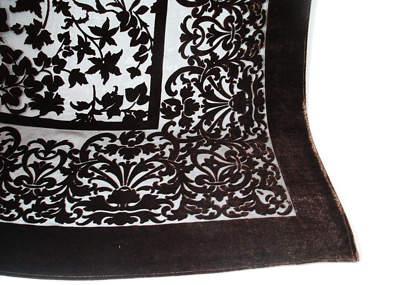 Tuch  Seidenausbrenner mit Ornamente - Hutmanufaktur Hanni-Modelle
