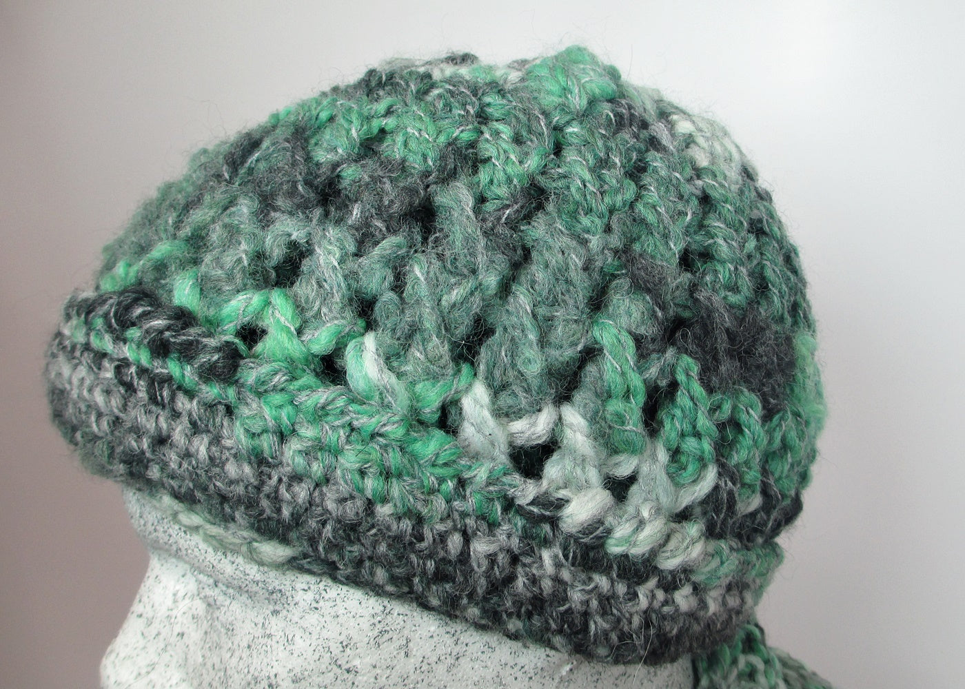 Strickgarnitur - modische Mütze mit Schal - Hutmanufaktur Hanni-Modelle