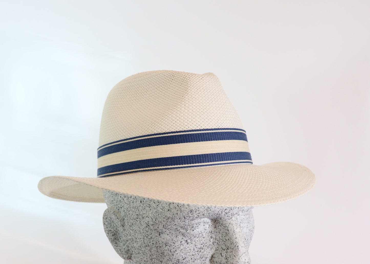 Panama Trabes white