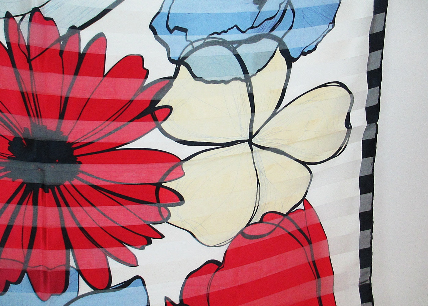 Seidentuch Blumen - Hutmanufaktur Hanni-Modelle