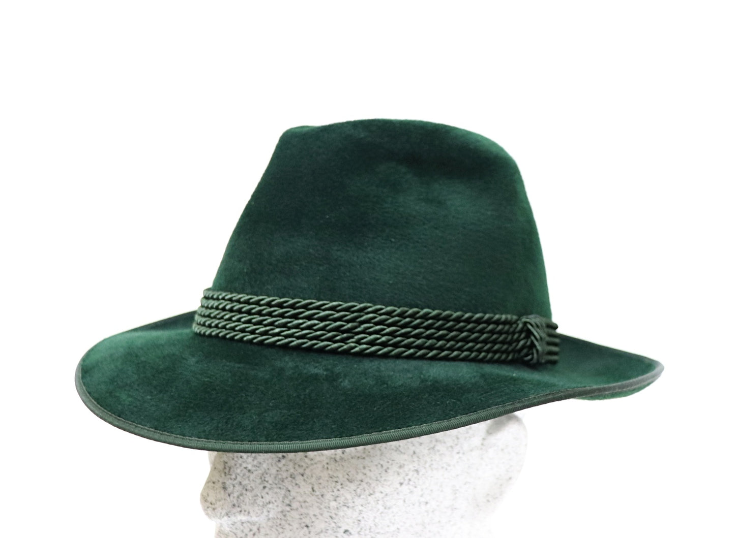 Club hat fir velor