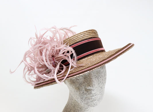 Bortenstrohhut caramel mit rose Federn - Hutmanufaktur Hanni-Modelle