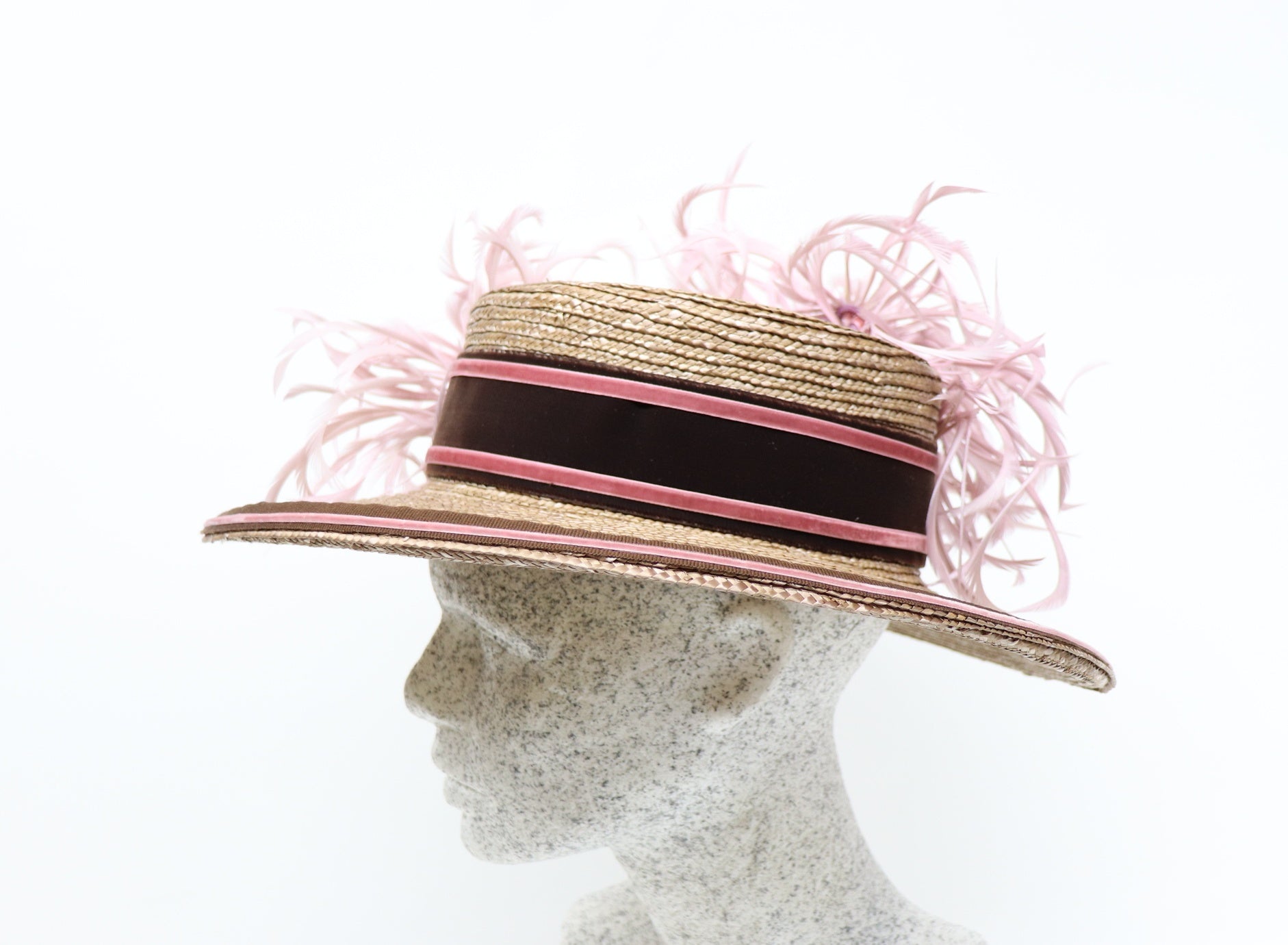 Bortenstrohhut caramel mit rose Federn - Hutmanufaktur Hanni-Modelle