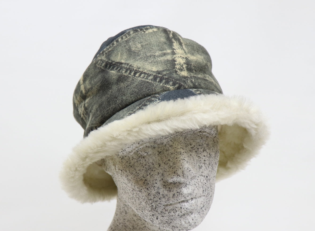 Bucket - jeansblau mit Webpelz - Hutmanufaktur Hanni-Modelle