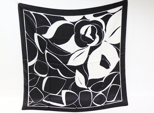 Silk scarf black - white flower