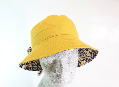 Ladies linen hat with bow